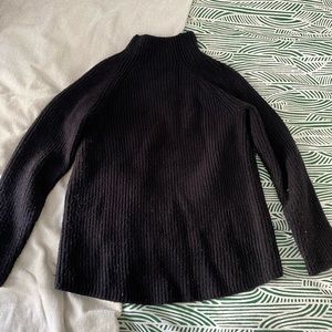 Mockneck sweater
